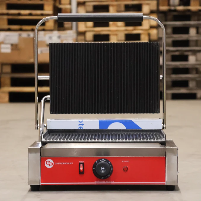 Grill kontaktowy elektryczny Panini | CGP-820 | OUTLET