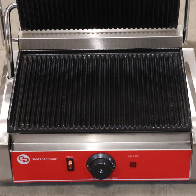 Grill kontaktowy elektryczny Panini | CGP-820 | OUTLET
