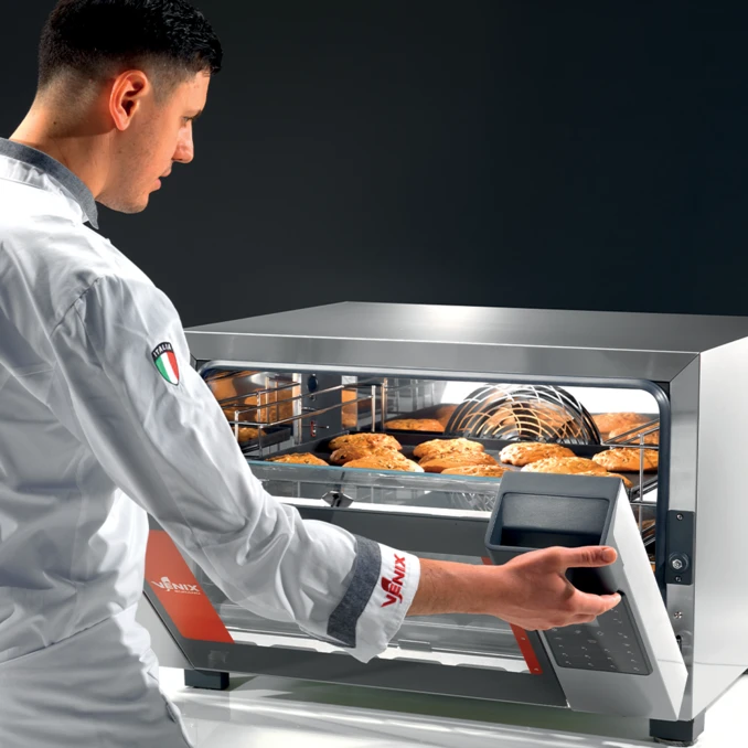 Piec konwekcyjny gastronomiczny VENIX Vertex DIGITAL 4 blachy 460×340 | z systemem myjącym | PREMIUM